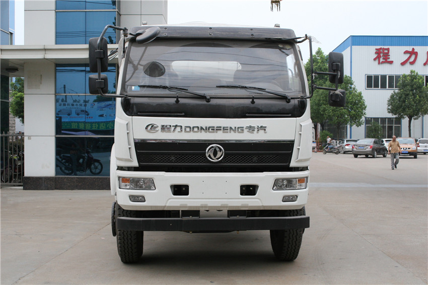 東風御虎6立方攪拌車